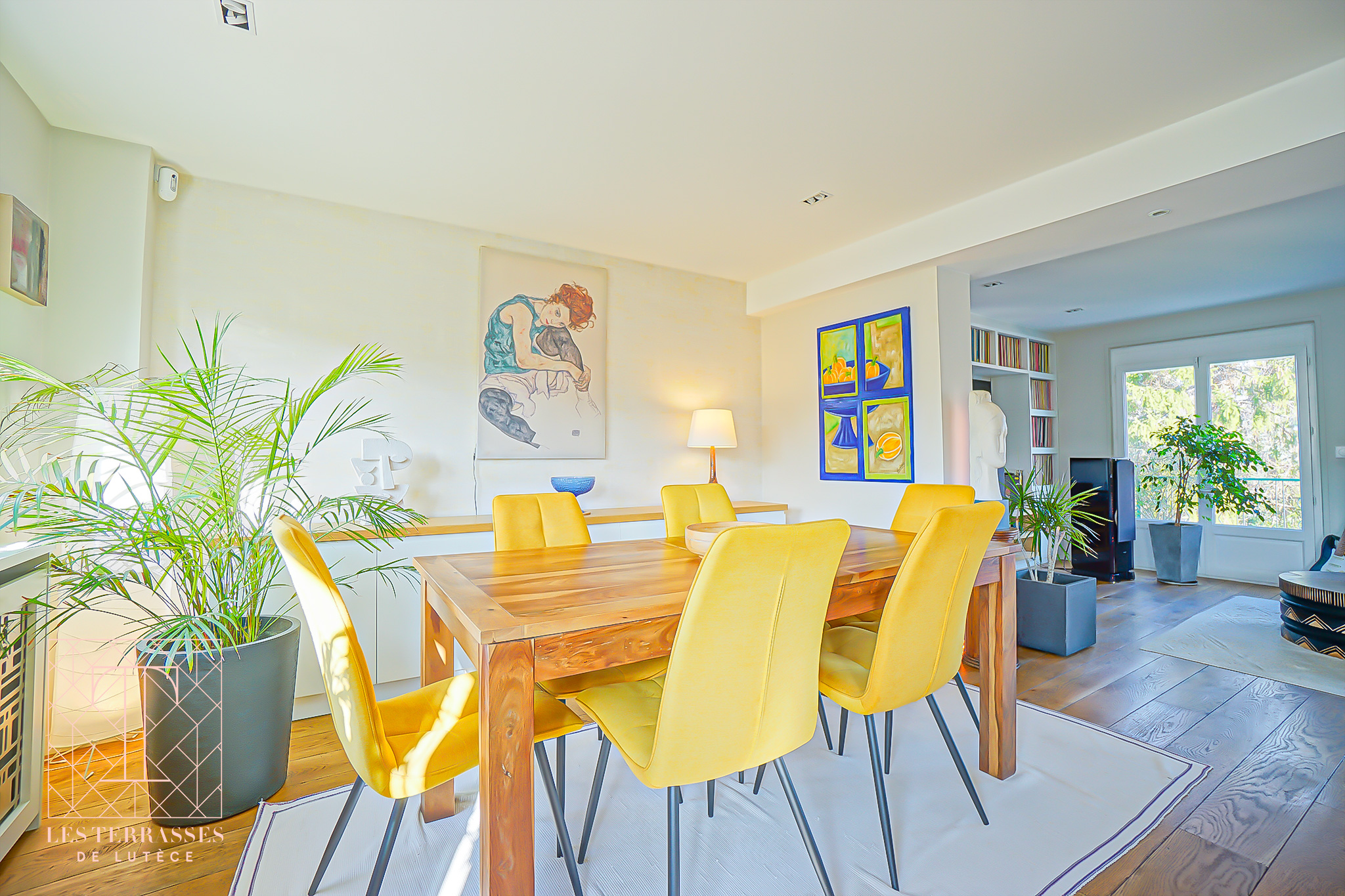 Photo n°1 du bien immobilier Meudon : Appartement en dernier étage avec terrasse et vue Paris