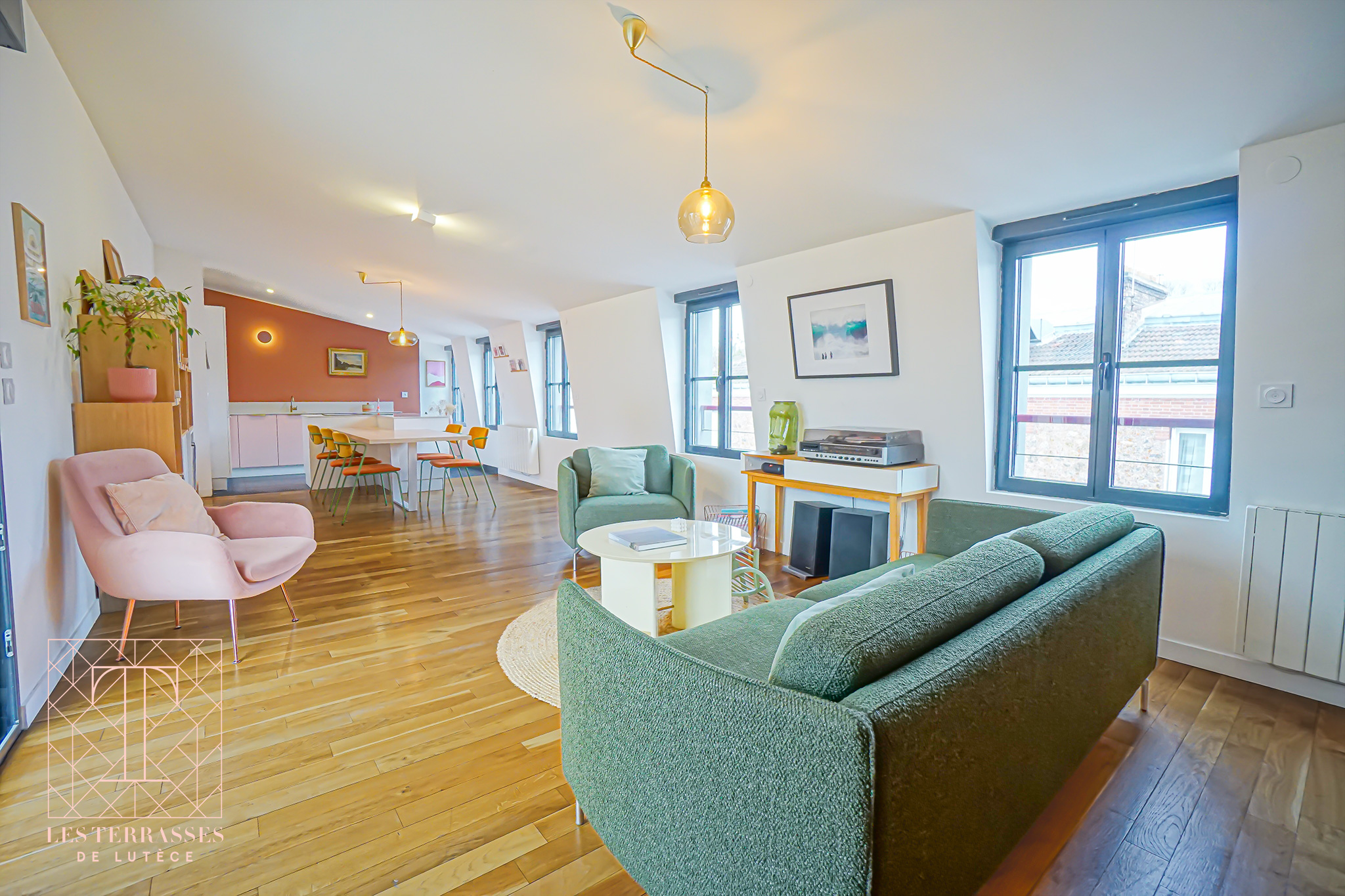 Photo n°5 du bien immobilier Aux portes de Paris – Dernier étage – Appartement familial avec terrasse Sud-Ouest