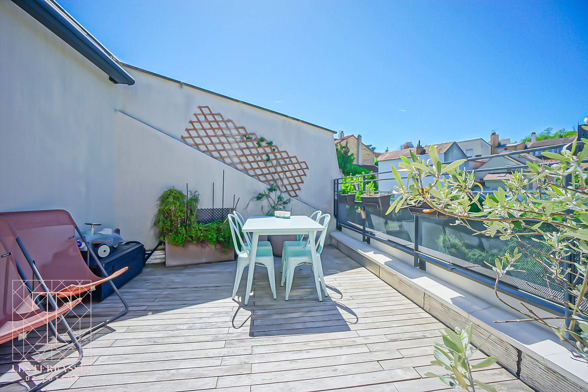 Photo n°2 du bien immobilier Dernier étage terrasse - Meudon